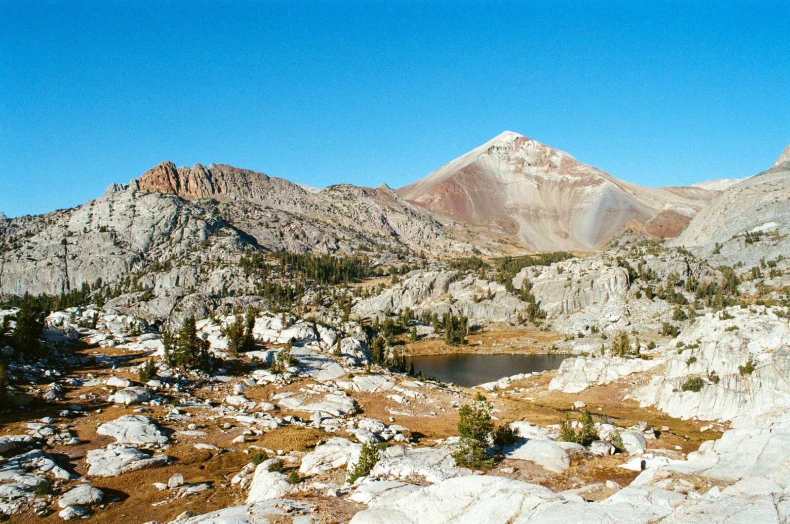 Tully Lake and Red Slate Mountain