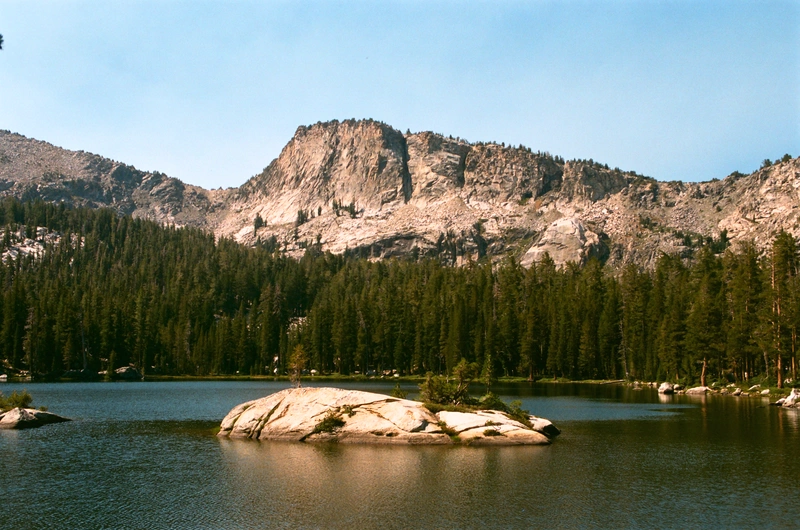 Lake 1's little archipelago